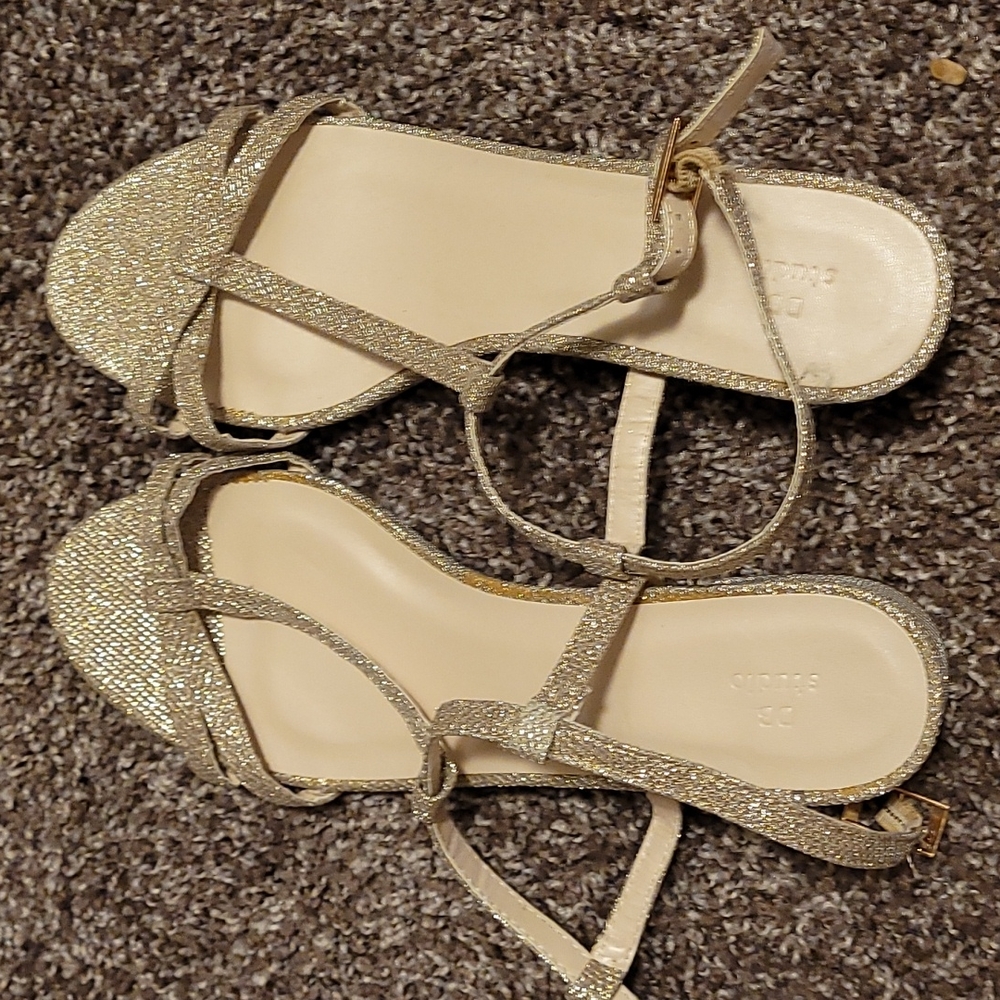 David Bridal, 9, gold